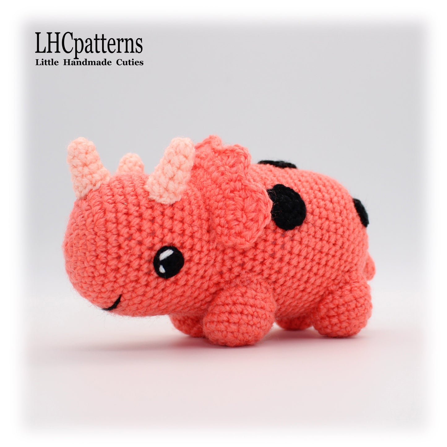 crochet triceratops dinosaur