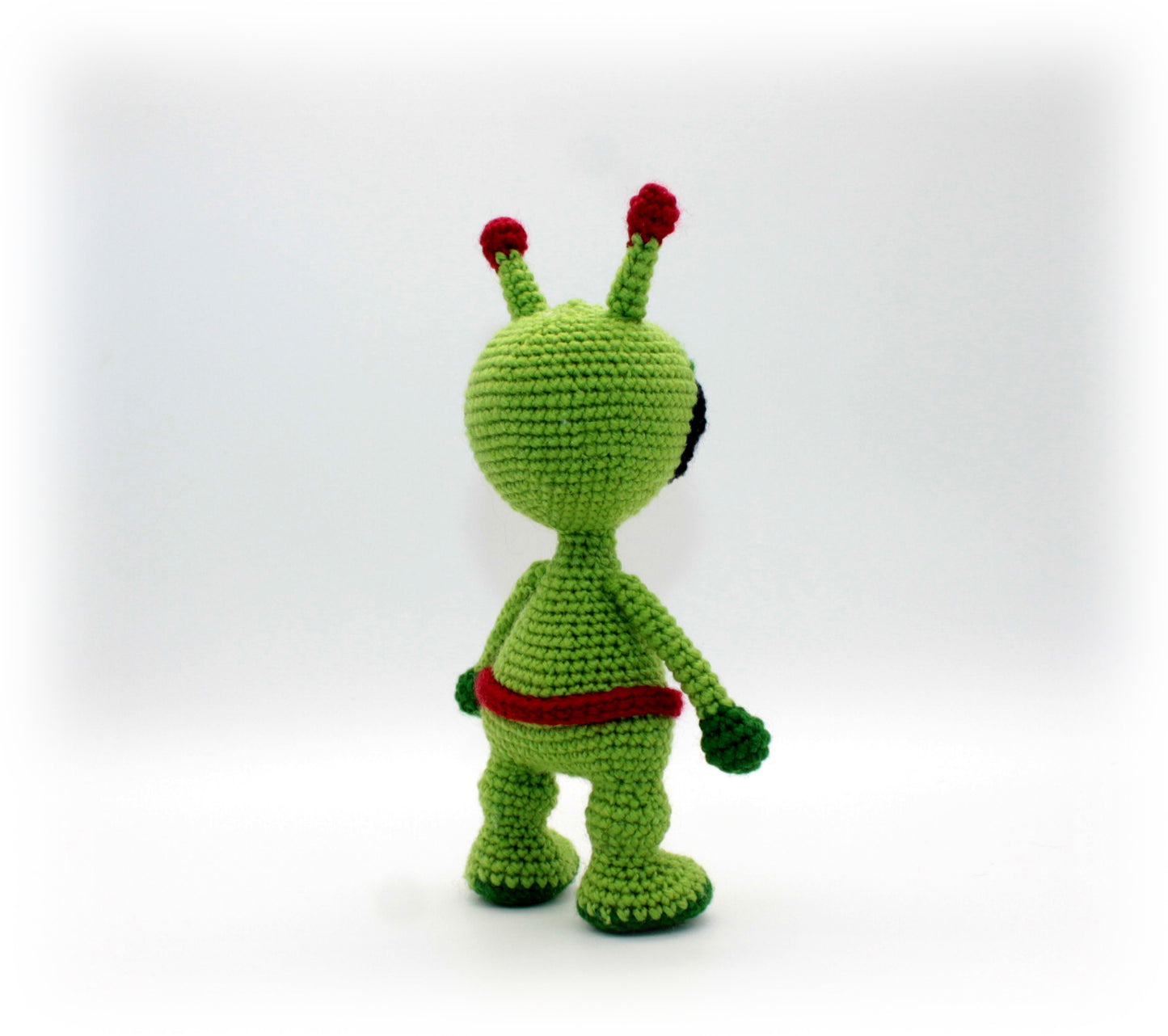 CROCHET PATTERN: Green Alien