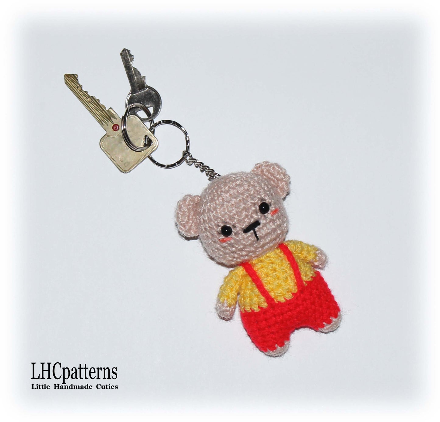 crochet bear keychain