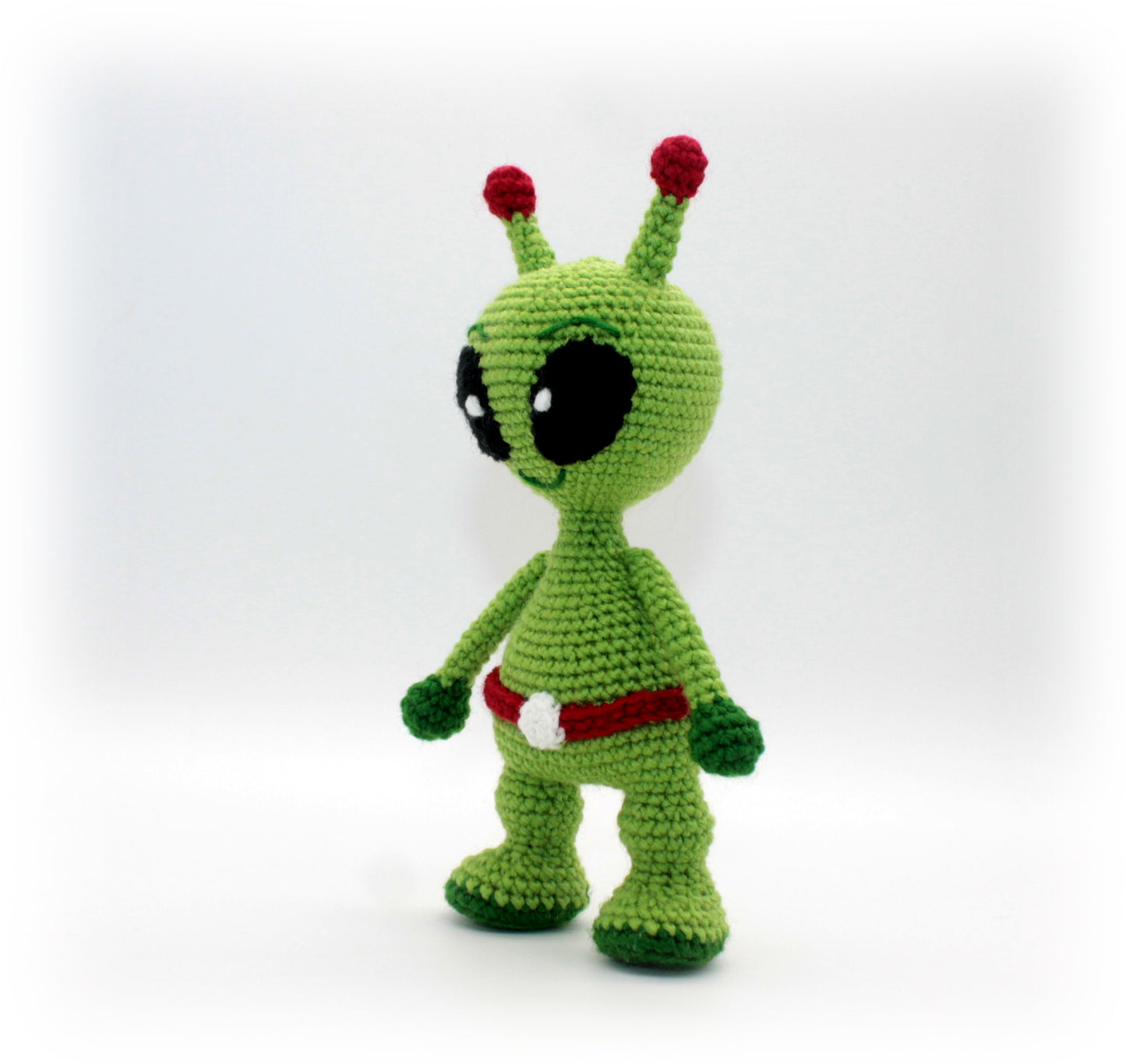 CROCHET PATTERN: Green Alien